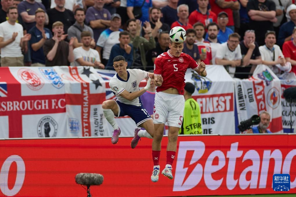  法兰克福日本国脚制胜球绝杀波鸿  